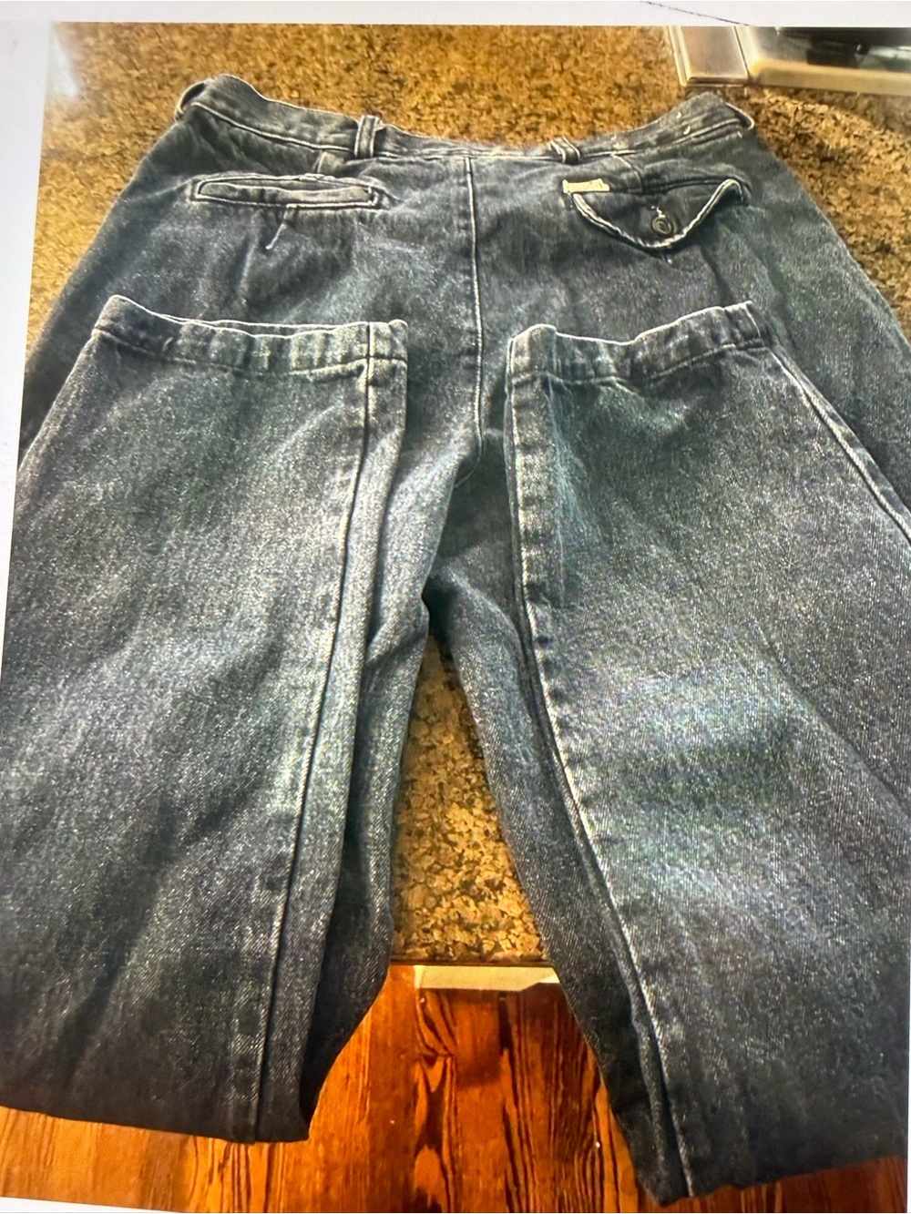 Women’s Jeans Dark Wash Blue Size 38 Guess